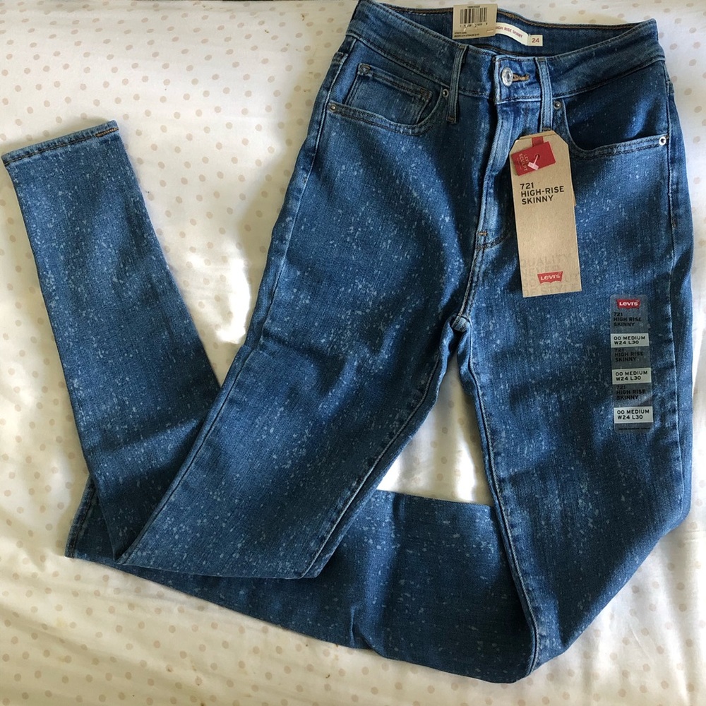Levi’s high-rise skinny jeans